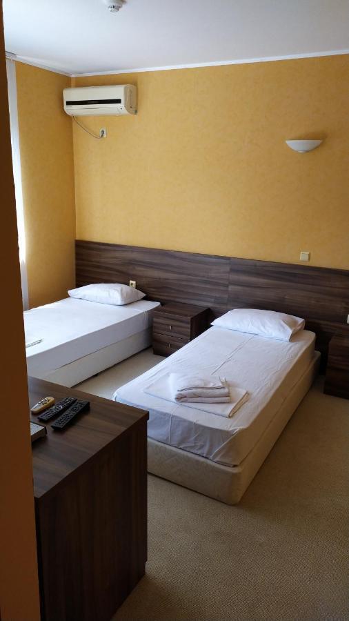 Paradise Bay Hotel Pomorie Eksteriør bilde