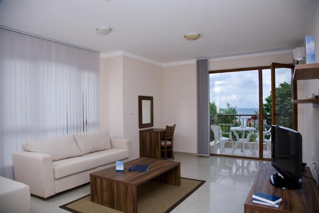 Paradise Bay Hotel Pomorie Rom bilde