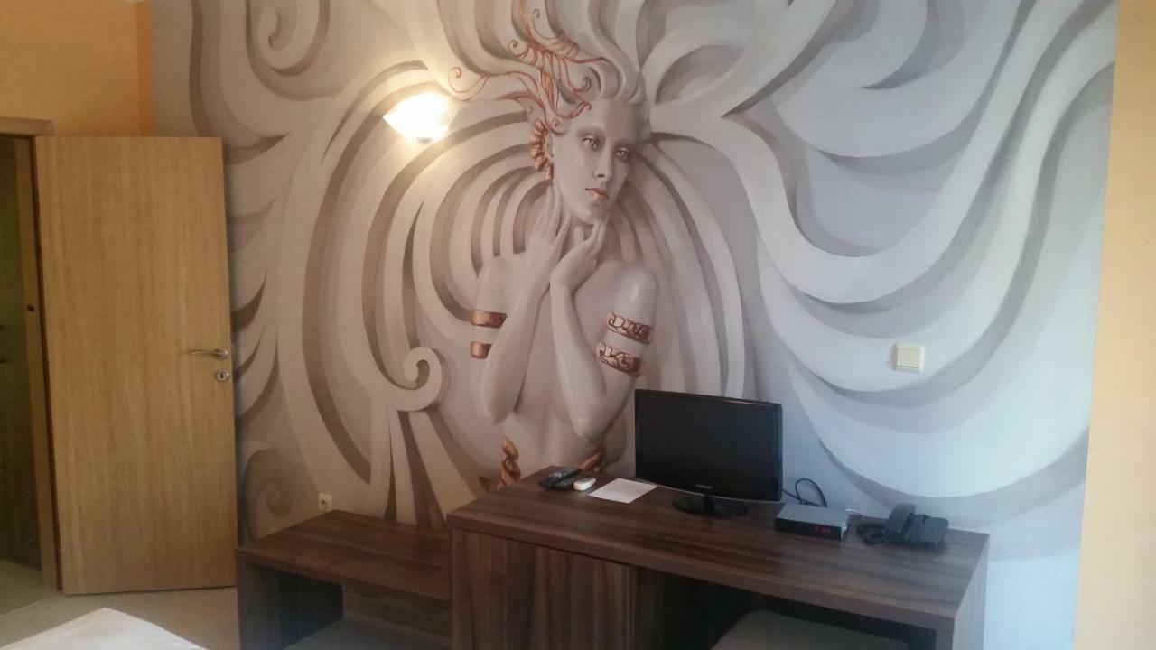 Paradise Bay Hotel Pomorie Eksteriør bilde