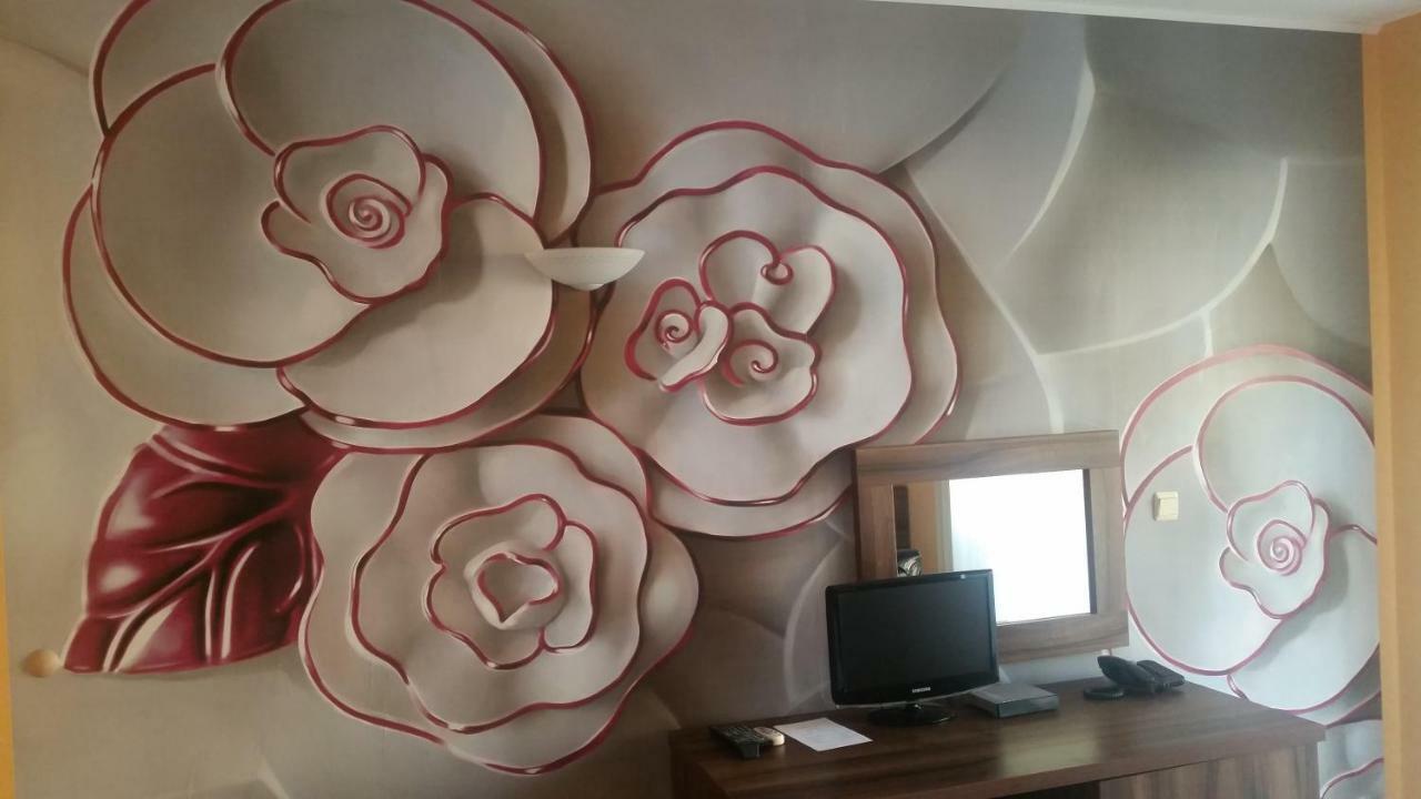 Paradise Bay Hotel Pomorie Eksteriør bilde